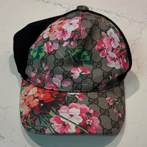 Gucci Accessories Gucci Floral Print Cap With Black Mesh